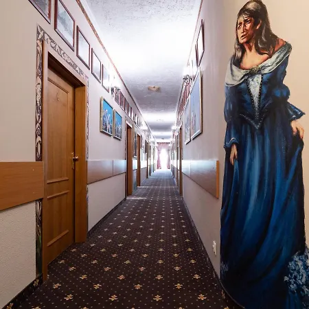 Hotel Trylogia