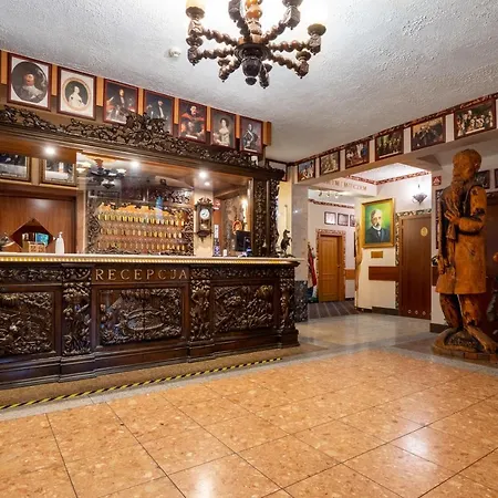 Trylogia Hotel